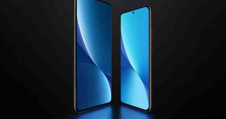 ¿Son los móviles plegables el futuro? Samsung muestra uno con pantalla gigante que se dobla dos veces